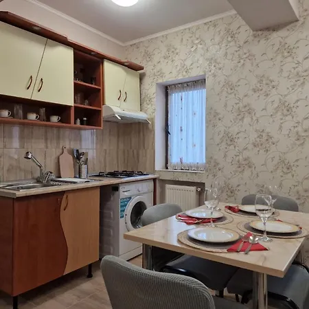 Laroka House Beautiful Universitate Center Apartament Bukareszt