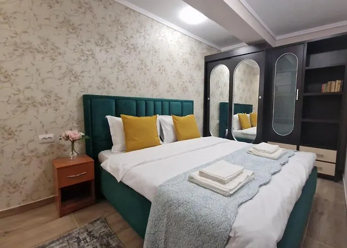 Laroka House Beautiful Universitate Center Апартаменти Бухарест